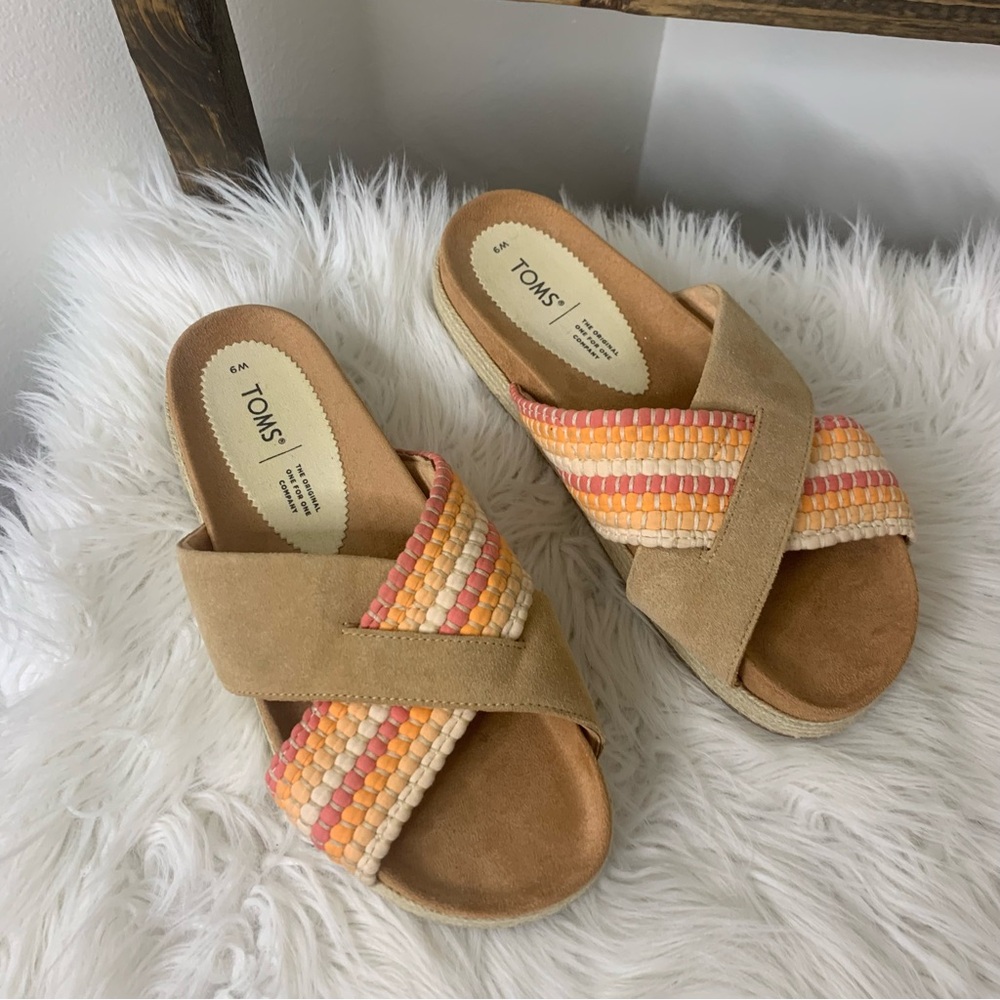 TOMS Paloma Tan Slide Sandals Size 9W